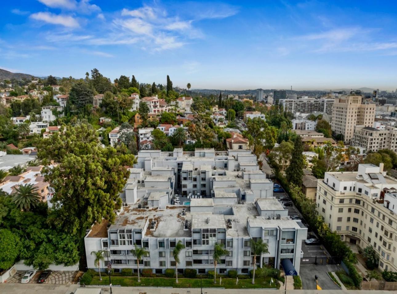 Elegant Hollywood Retreat - Spacious 2Br 2Ba Condo With Resort-Style Amenities Лос Анджелис Екстериор снимка